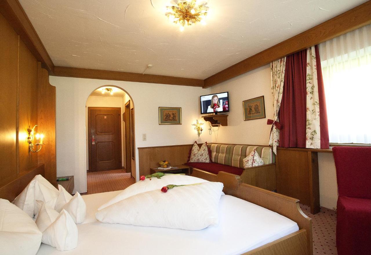 Hotel Almhof Neustift im Stubaital Exterior foto